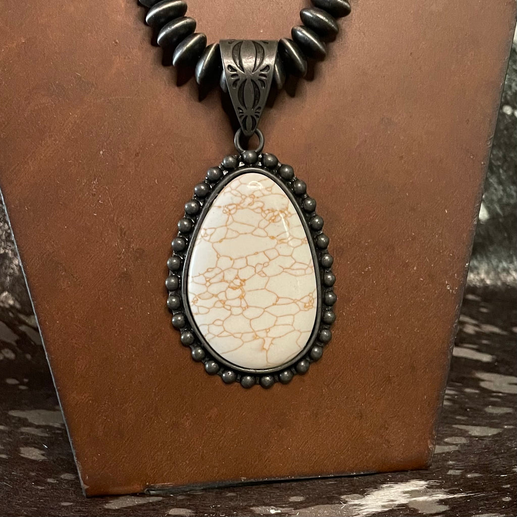 Faux Navajo Pearl Beads White Teardrop Pendant Necklace